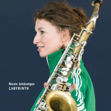 Nicole Johänntgen - Labyrinth